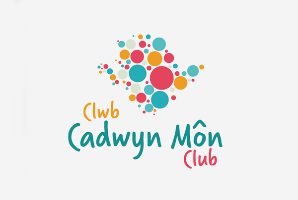 Clwb Cadwyn M&ocirc;n, branding
